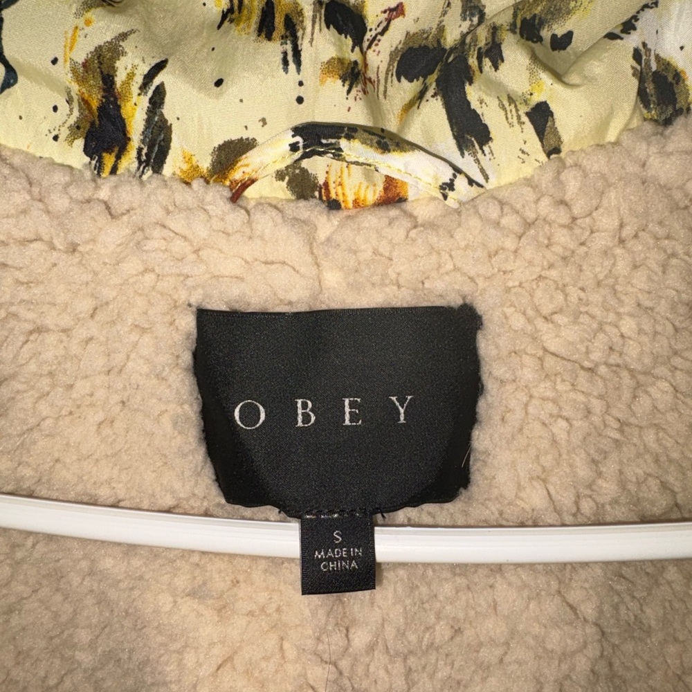 Obey Women's Republique Yellow and Black Animal Print Bomber Jacket - Picture 7 of 8